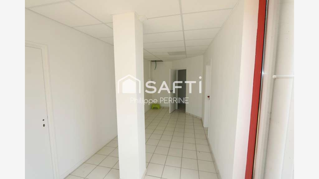 A louer bureaux 60m² RDC à Douvres-la-Délivrande