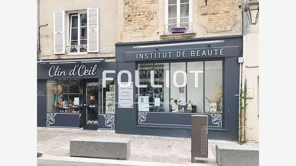 Loue local commercial 53m² à Douvres-la-Délivrance