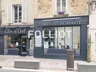 Loue local commercial 53m² à Douvres-la-Délivrance