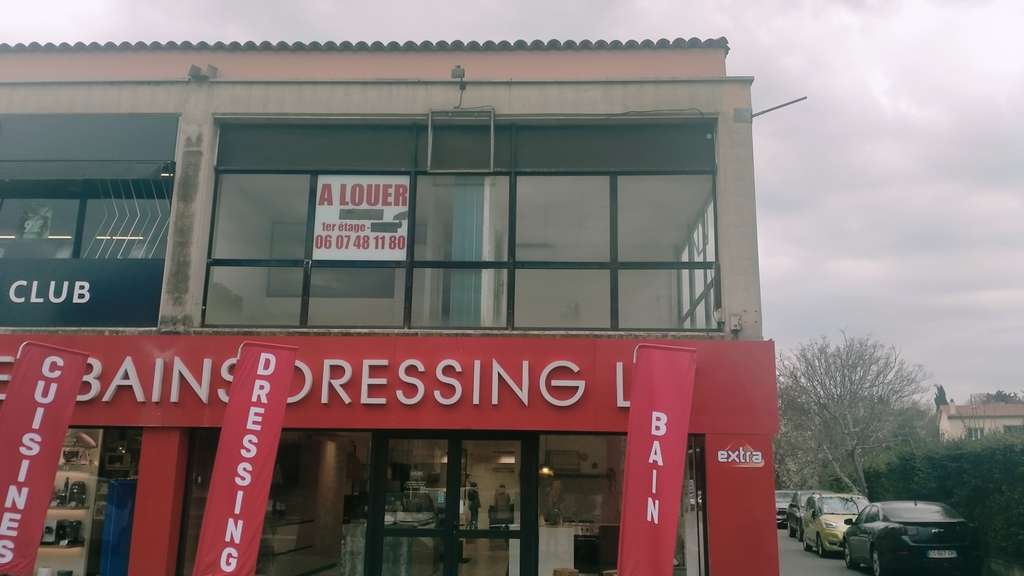 Local/bureau de 145m² à louer à Draguignan (83)