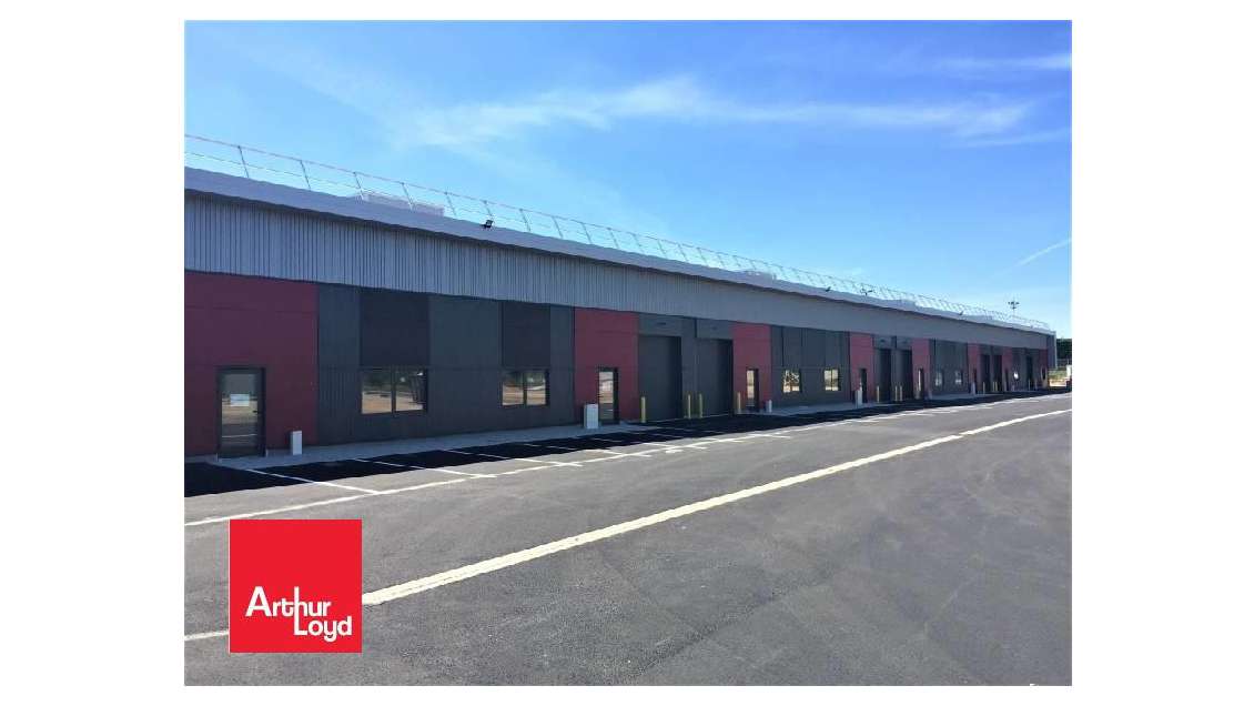 A louer cellule d'activités mixtes 209m² à Dreux