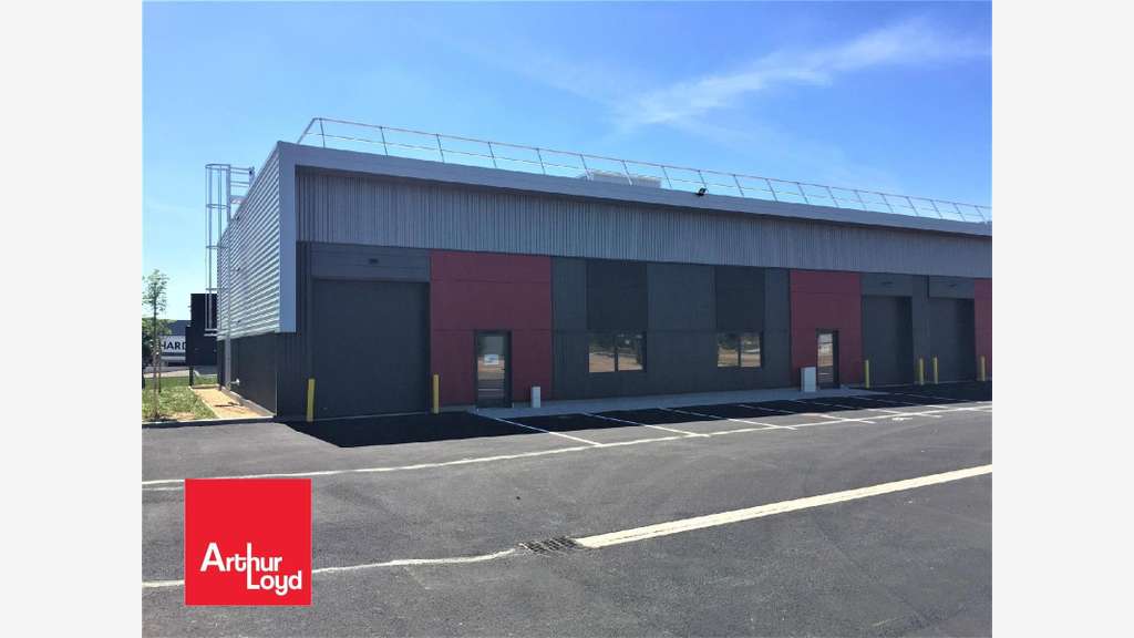 A louer cellule d'activités mixtes 262m² à Dreux