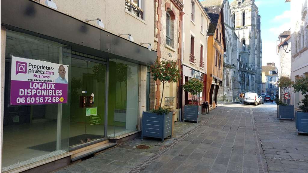 A louer local commercial 42m² empl N°1 Dreux 