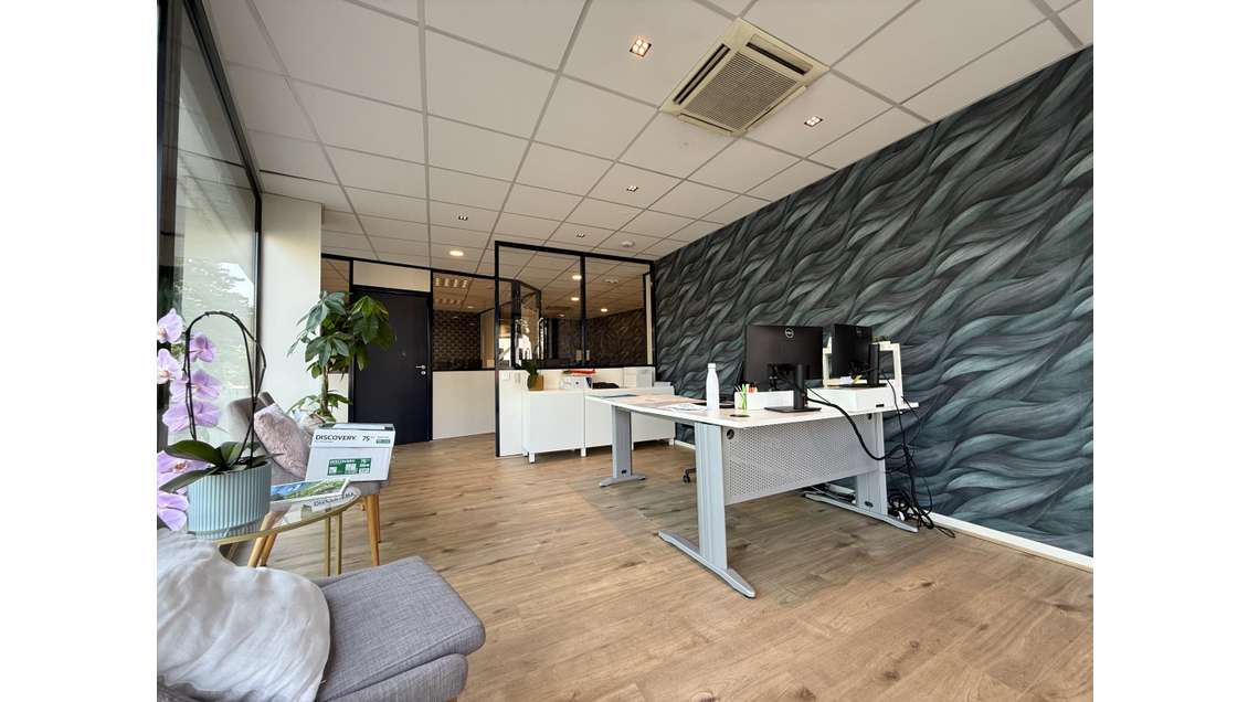 A louer local commercial 334m² à Échirolles