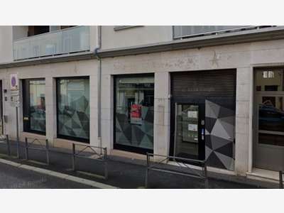 Local commercial à louer de 127m² à Ecully