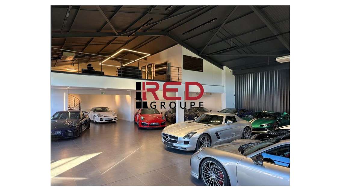 A louer local commercial de 450m² en za Eguilles