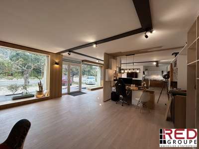 Location Locaux commerciaux - Boutiques à Éguilles