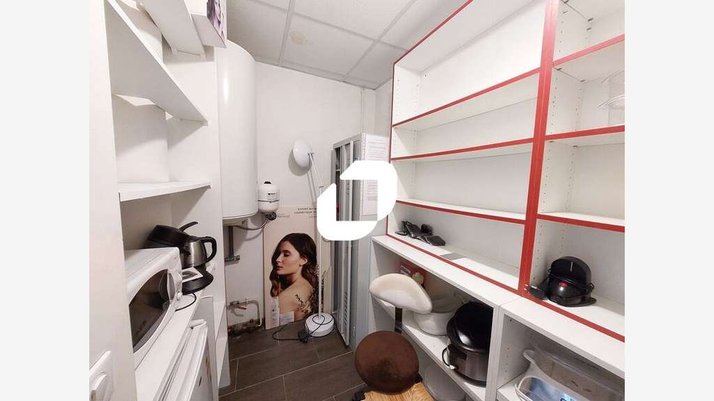 A louer Local commercial 55m² Elancourt