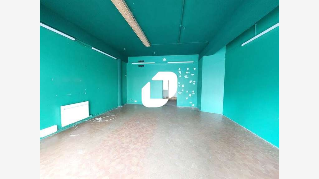 A louer Local commercial 55m² Elancourt