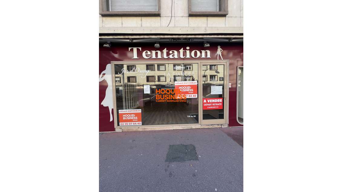 A louer local commercial de 67m² à Elbeuf centre