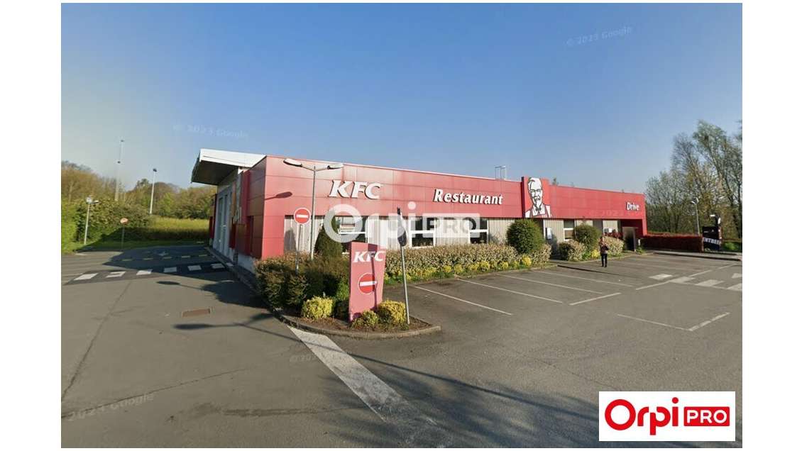 A louer local commercial de 750m² à Ennetières