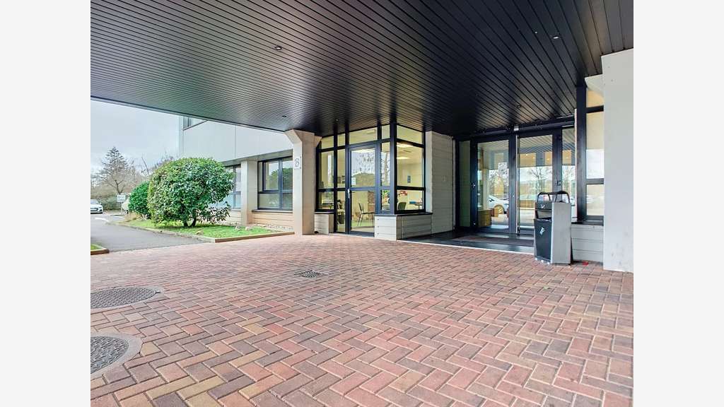 Locaux professionnels 41m² à Entzheim Aéroparc