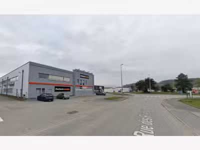 74 - EPAGNY LOCAL COMMERCIAL EN ETAGE