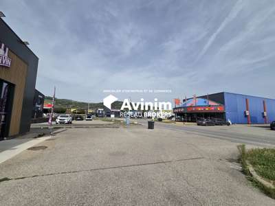 Loue local commercial 1260m² empl N°1 Grand Epagny