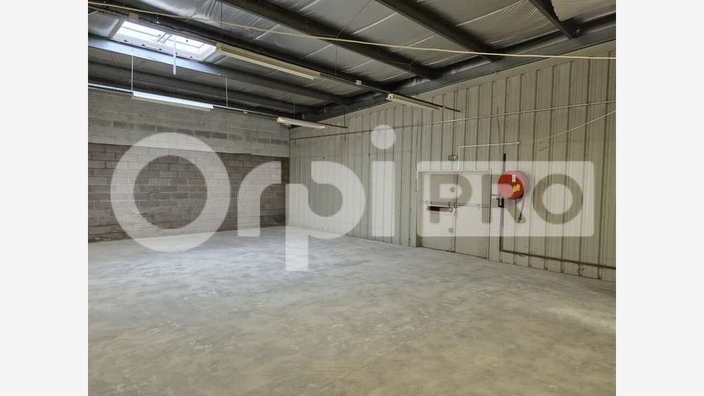 A louer cellule commerciale 400m² à Épernay