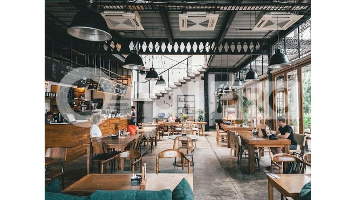 Local commercial de 150m² à louer à Epernay