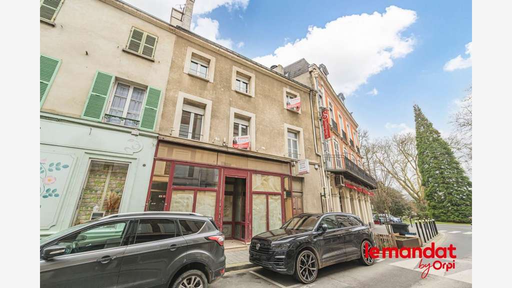 Local commercial 77m² à louer au centre d'Epernay