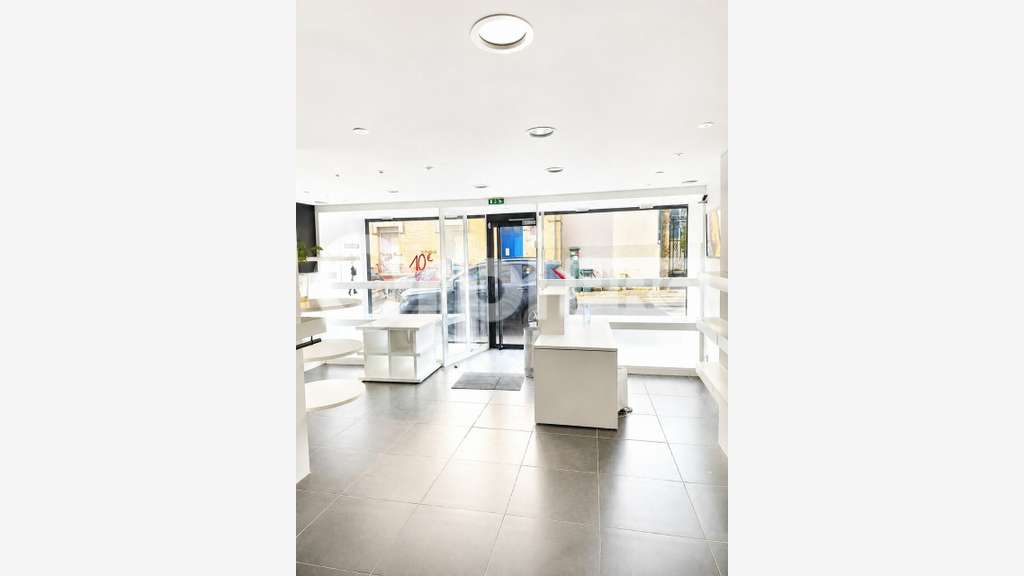 A louer local commmercial de 135m² centre Epernay