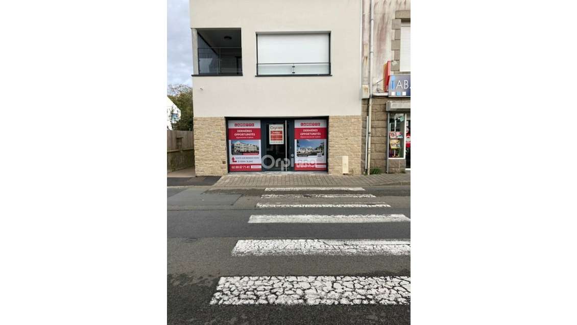 Local commercial 63m² à louer à Erdeven