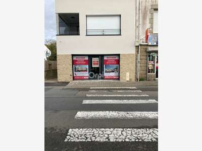 Local commercial 63m² à louer à Erdeven