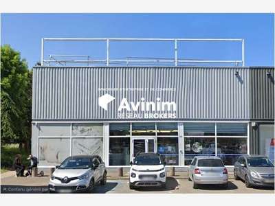 A louer local de 593m² à Evreux zone commerciale