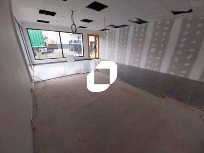 Location Locaux commerciaux - Boutiques à Eysines