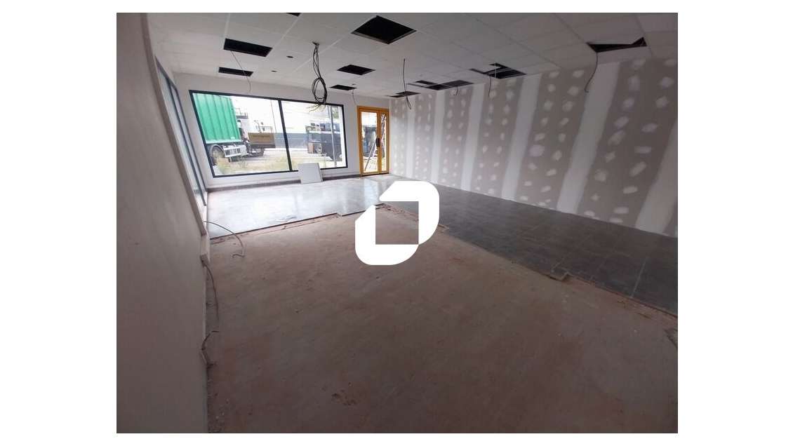 A louer Local commercial 50m² Eysines