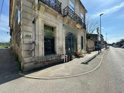 Local commercial 200m² à louer à Fabrègues centre