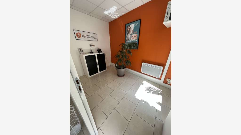 A louer local commercial 58m² centre ville Fécamp