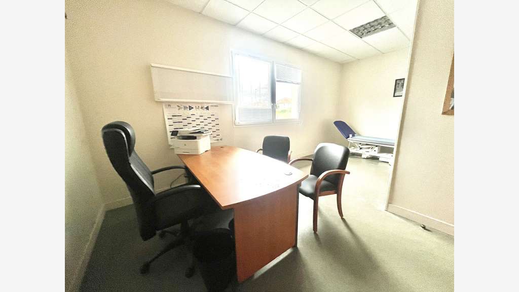 Local professionnel médical à louer