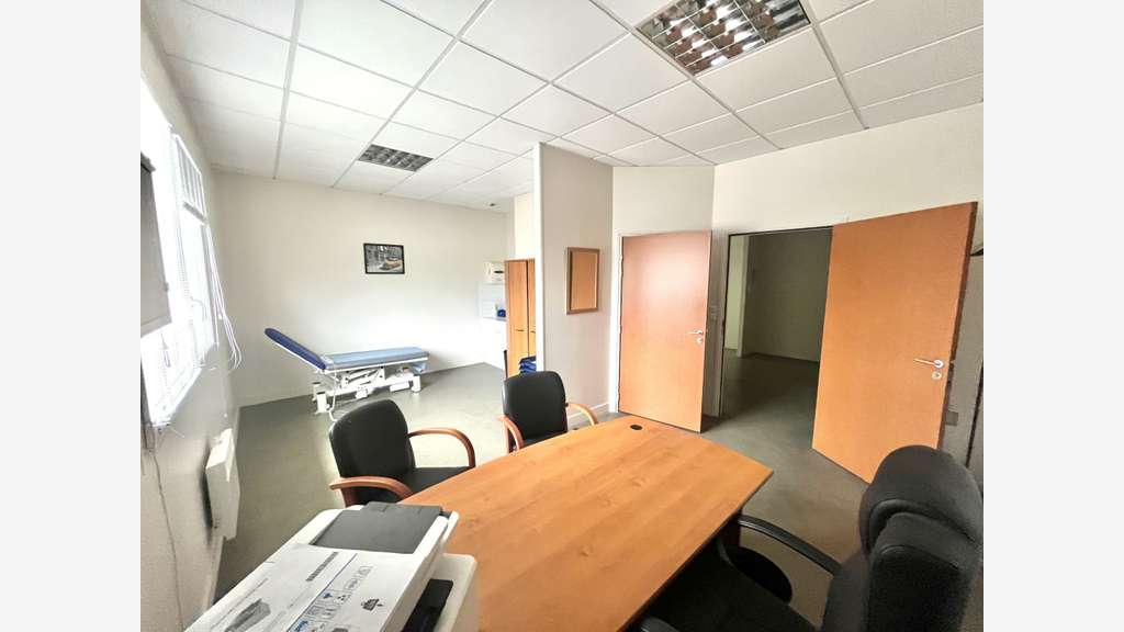 Local professionnel médical à louer