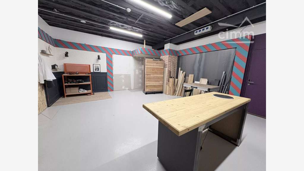 Local commercial 187m² bel empl à Feurs centre
