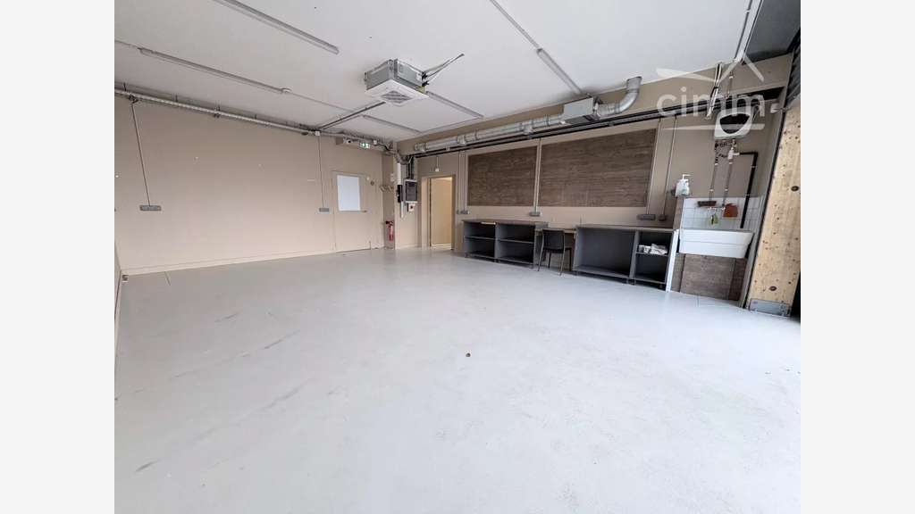 Local commercial 187m² bel empl à Feurs centre