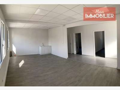 A louer bureau refait à neuf de 70m² à Firminy