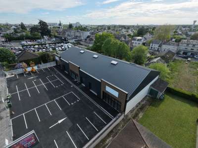 A louer local commercial 375m² Fleury-les-Aubrais