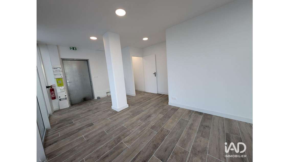 Local commercial à Floirac