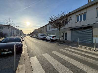 Location Locaux commerciaux - Boutiques à Floirac