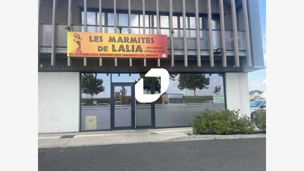 A louer Local commercial 81m² Fontenay le vicomte