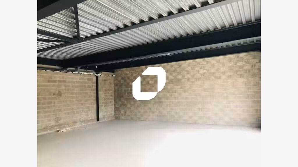 A louer Local commercial 81m² Fontenay le vicomte