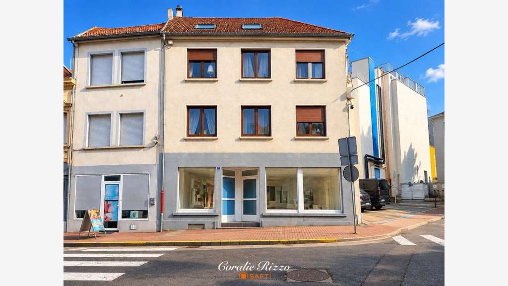 A louer local commercial 90m² emplac N°1 Forbach