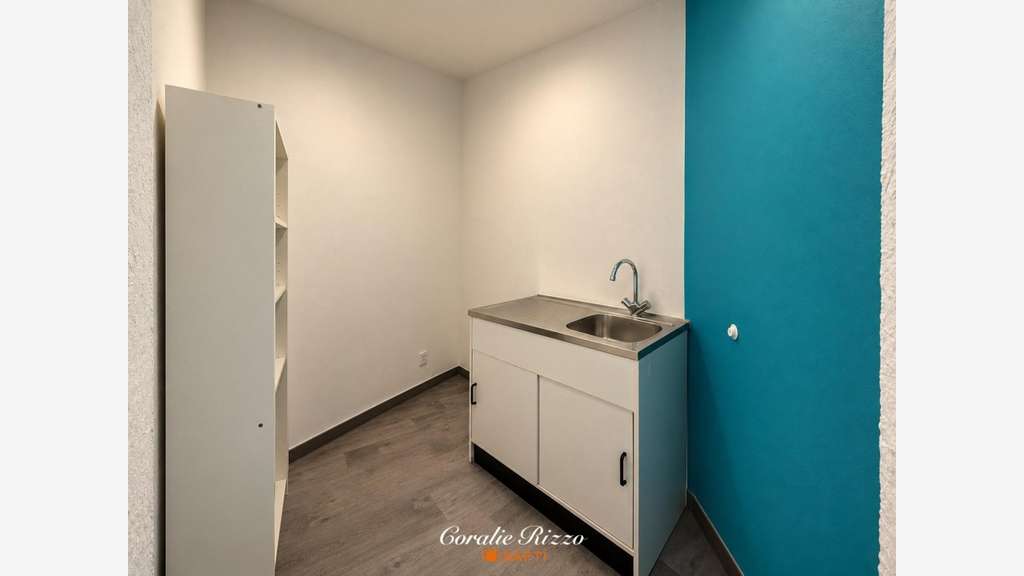 A louer local commercial 90m² emplac N°1 Forbach