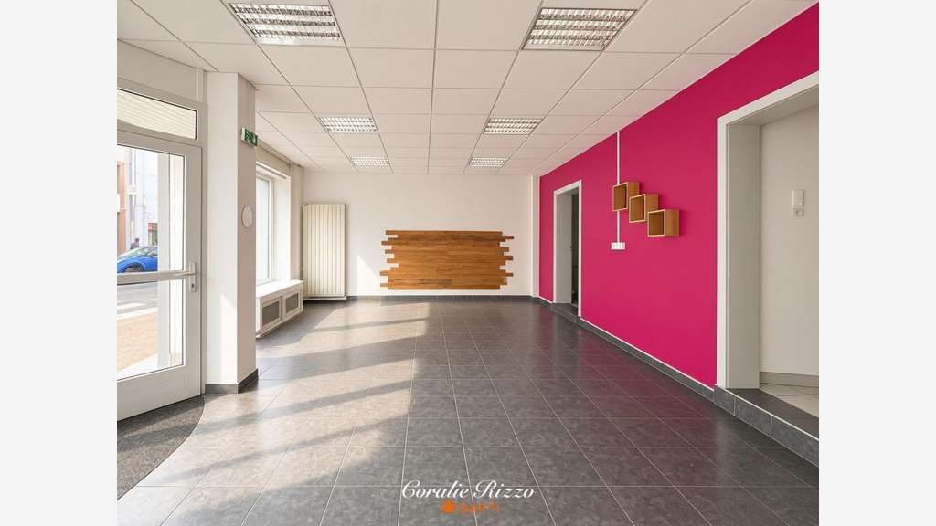 A louer local commercial 90m² emplac N°1 Forbach