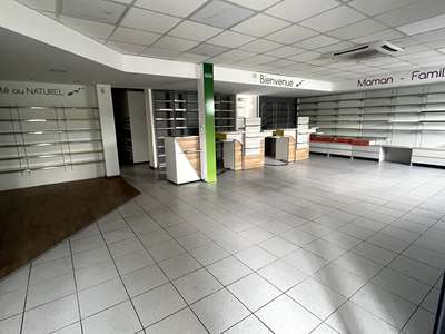 A louer local 188m² Fort de France Baie Tourelles
