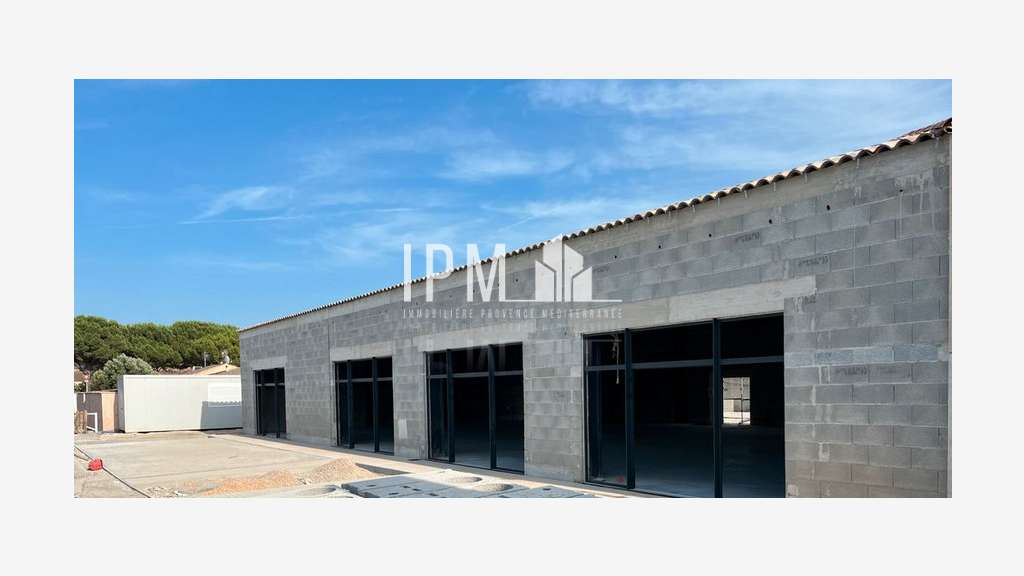 A louer local commercial 102m² à Fos-sur-Mer