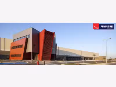 Plate-forme logistique à louer - FOS SUR MER