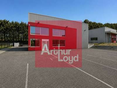 A louer local commercial 490m² empl stratégique 47