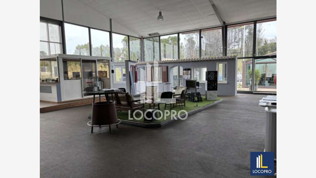 Local commercial à louer zone commerciale Fréjus