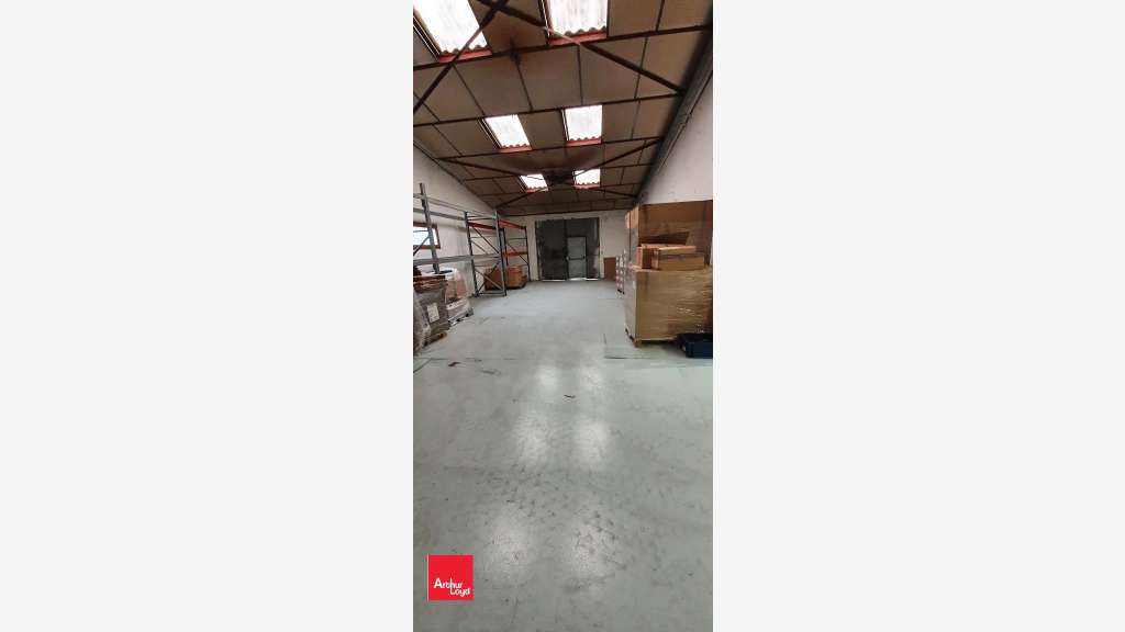 A louer lot de 1145m² agglomération Chartres