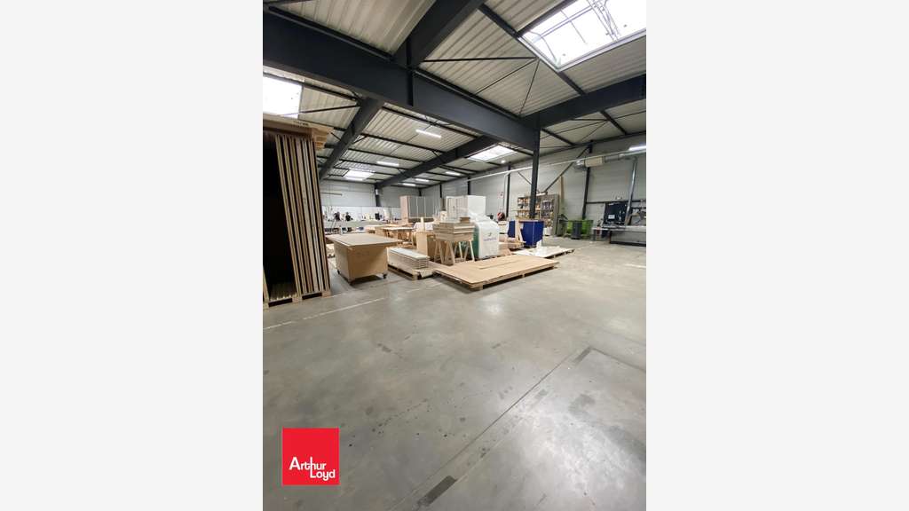 A louer bâtiment 3944m² à Chartres / Gellainville