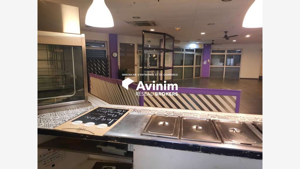 A louer cellule commerciale 305m² ZI Gières